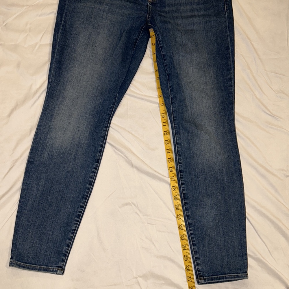 Women's Gap True Skinny Jeans Size 33R - NWT - Picture 12 of 15